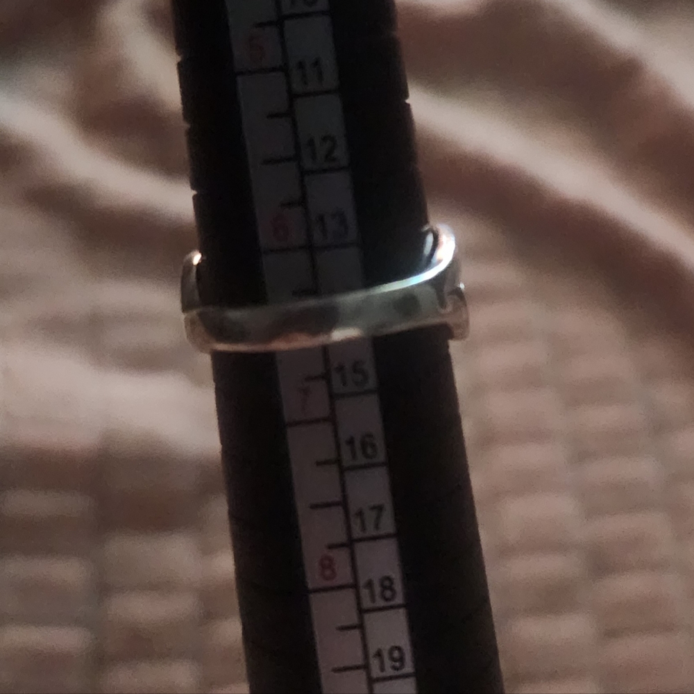 Love ring - Picture 4 of 4
